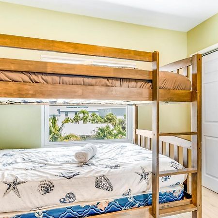Sunset Villa 2 برادنتون بيتش المظهر الخارجي الصورة